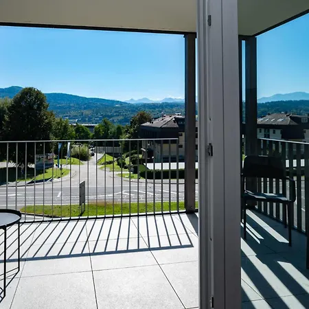 Fancy Getaway In Poertschach At Woerthersee Apartament Sekull